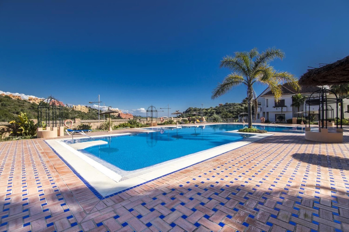 Penthouse te koop in La Duquesa | 2 slaapkamers H5121100