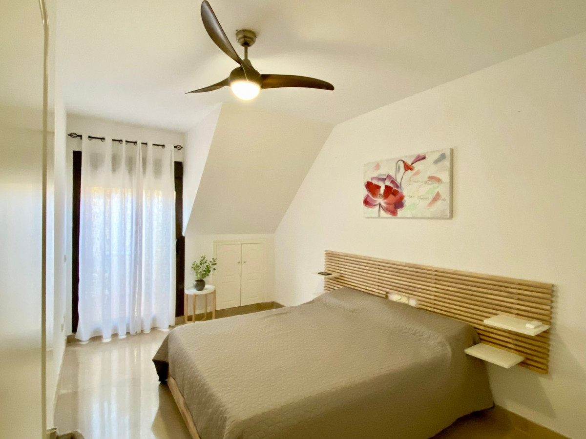 Penthouse te koop in La Duquesa | 2 slaapkamers H5121100