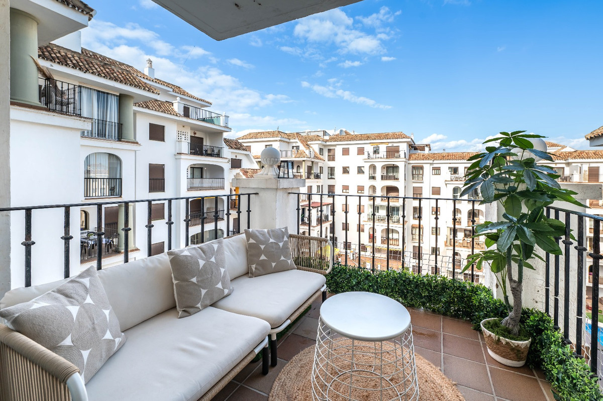 Appartement te koop in La Duquesa | 1 slaapkamers H5121538