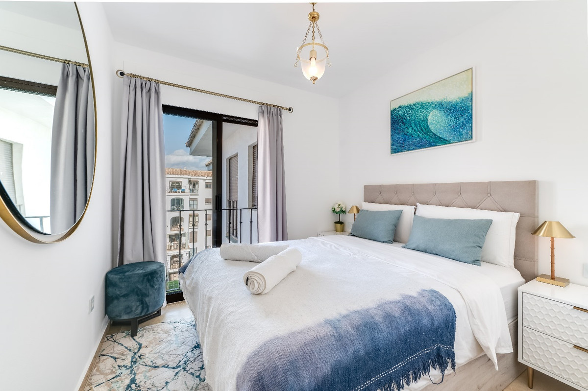 Appartement te koop in La Duquesa | 1 slaapkamers H5121538
