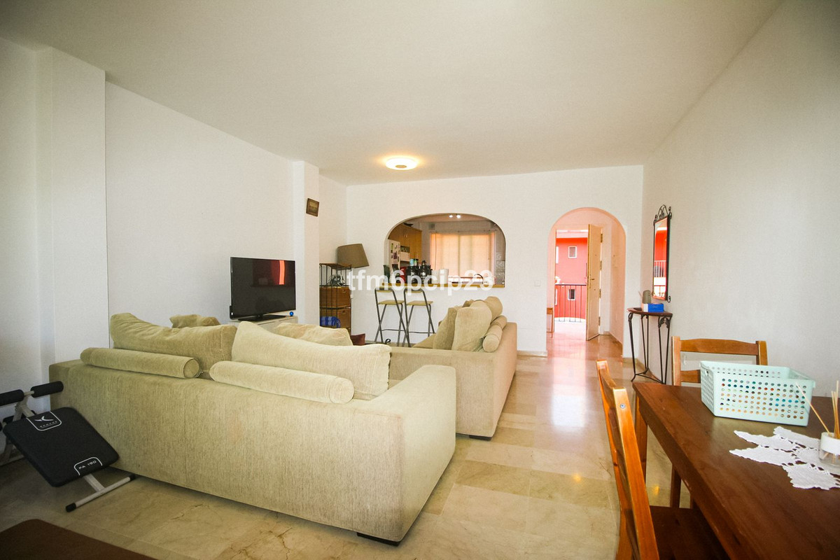 Appartement te koop in La Duquesa | 2 slaapkamers H5121976
