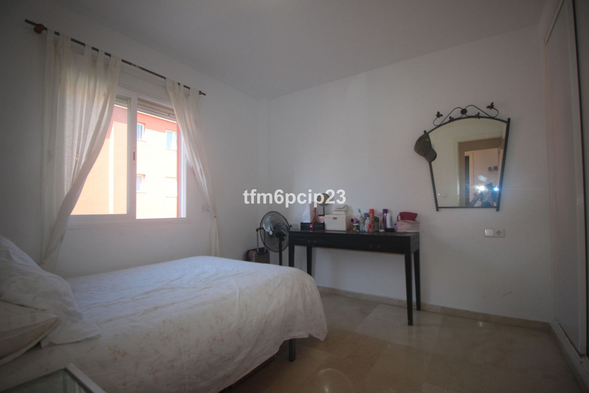 Appartement te koop in La Duquesa | 2 slaapkamers H5121976