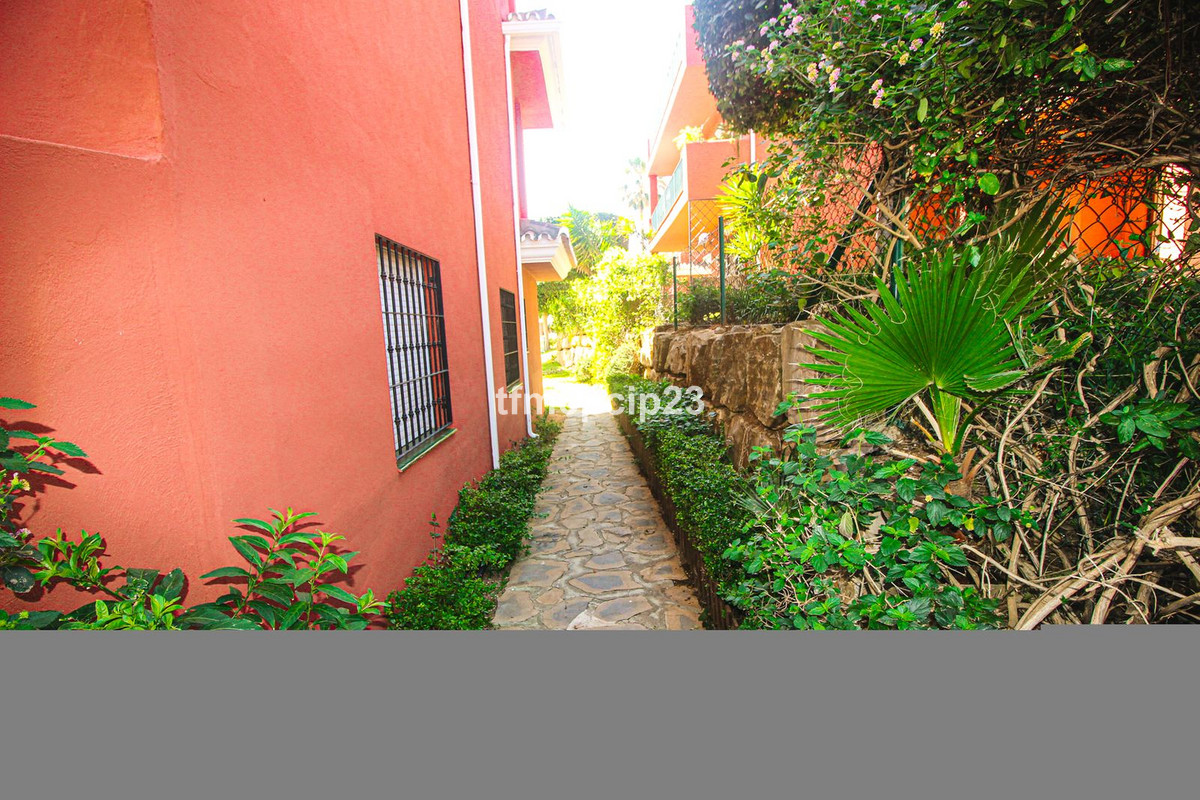 Appartement te koop in La Duquesa | 2 slaapkamers H5121976