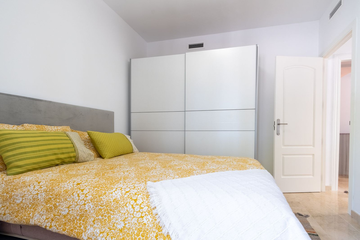 Appartement te koop in La Duquesa | 3 slaapkamers H5121985
