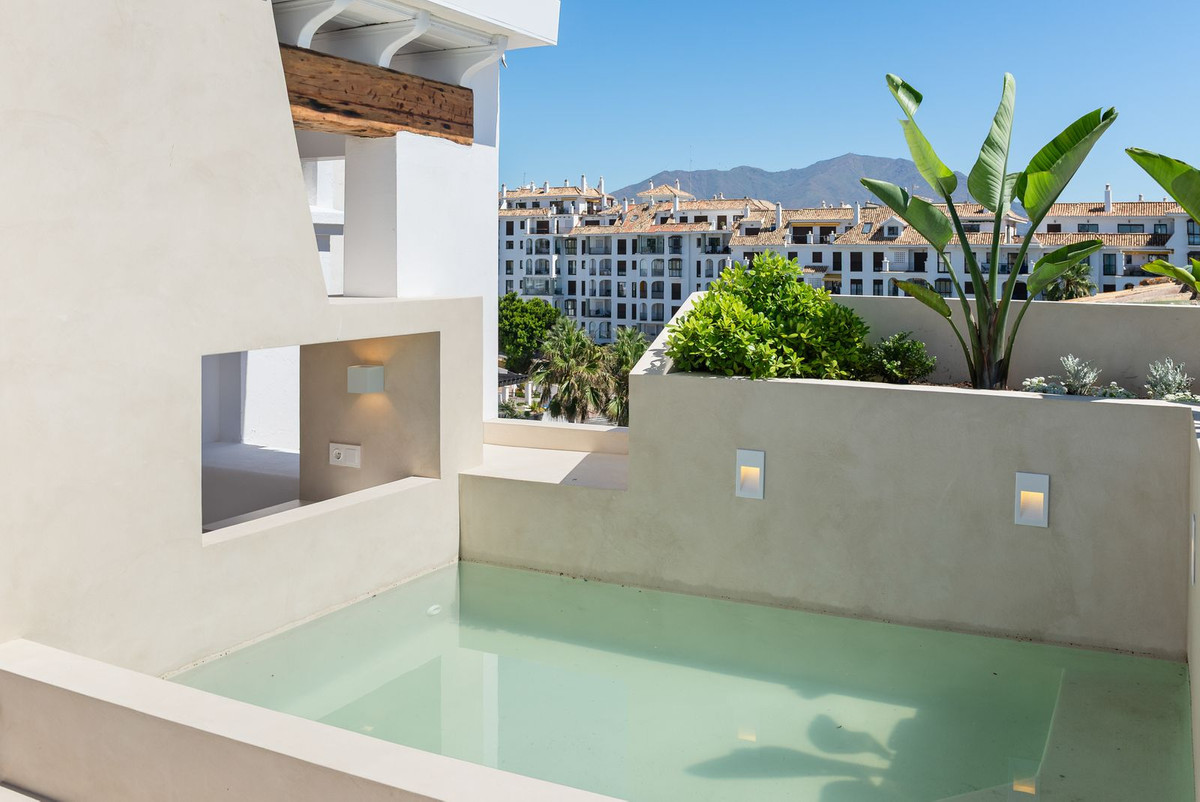 Appartement te koop in La Duquesa | 4 slaapkamers H5122141