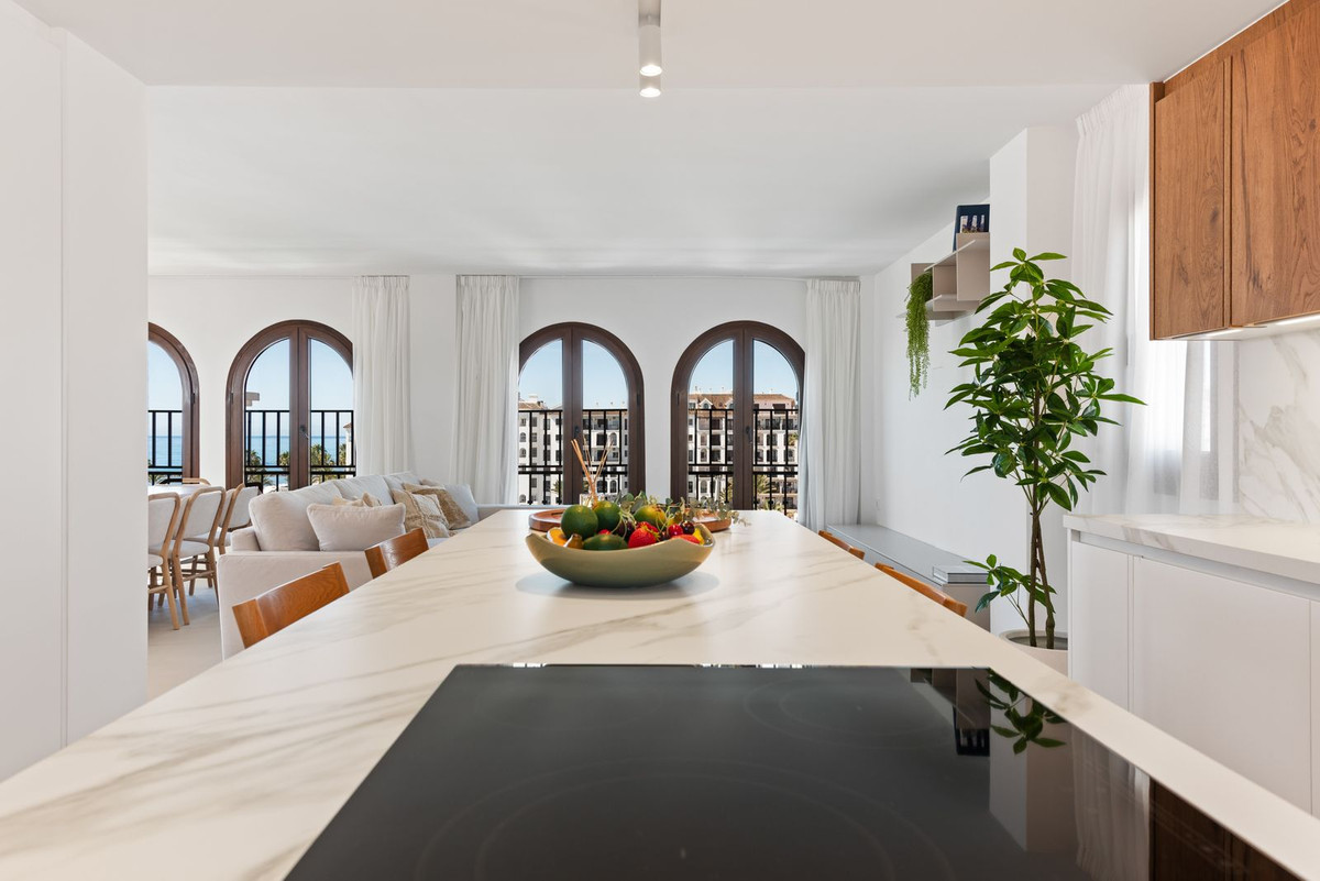 Appartement te koop in La Duquesa | 4 slaapkamers H5122141