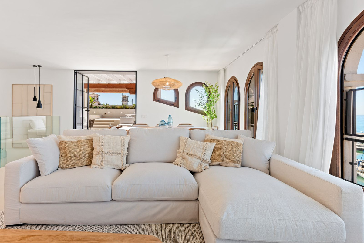 Appartement te koop in La Duquesa | 4 slaapkamers H5122141