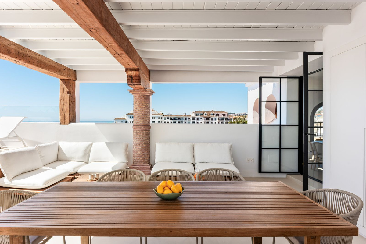 Appartement te koop in La Duquesa | 4 slaapkamers H5122141