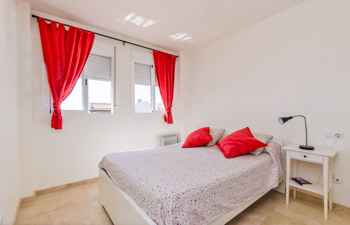 Appartement te koop in La Duquesa | 2 slaapkamers H5125858