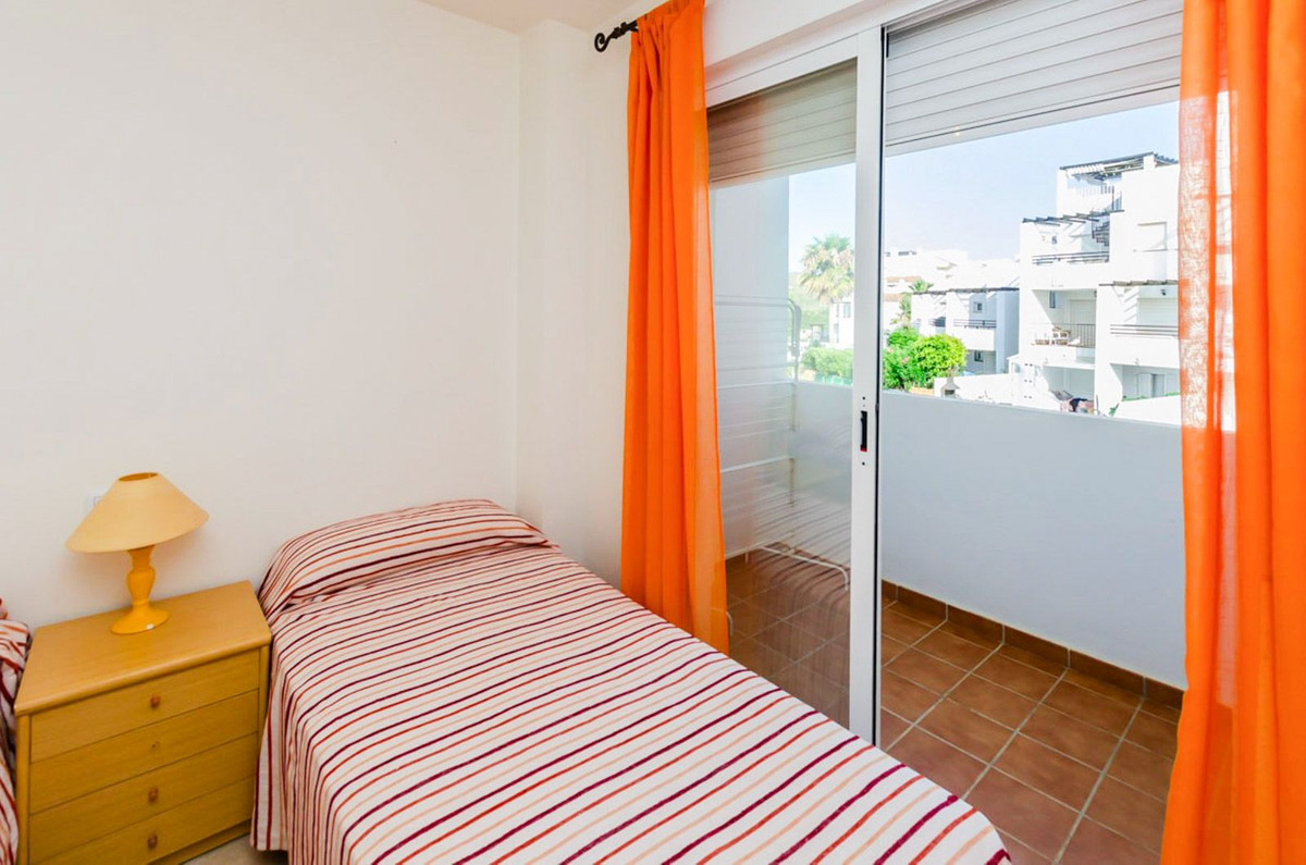 Appartement te koop in La Duquesa | 2 slaapkamers H5125858