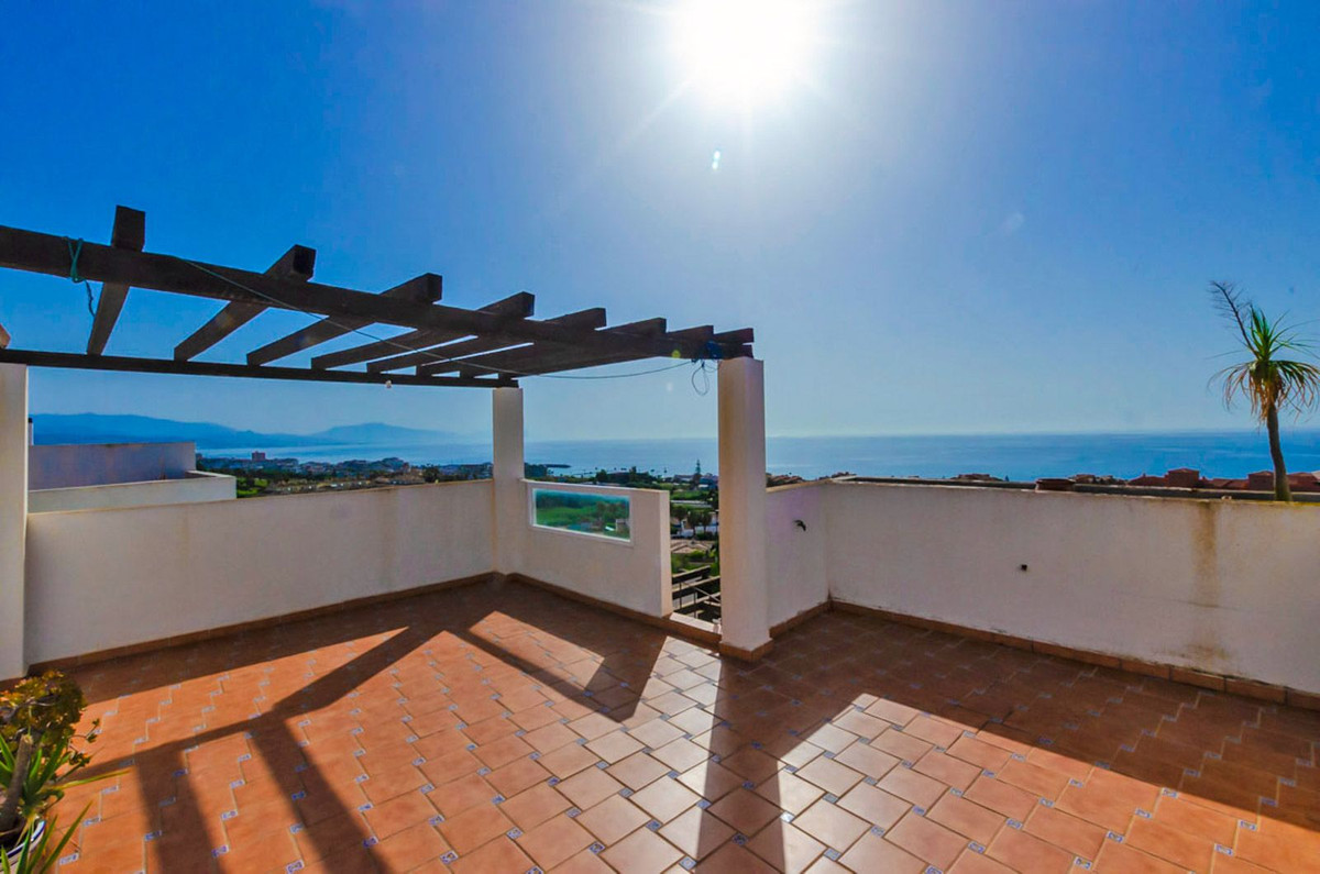 Appartement te koop in La Duquesa | 2 slaapkamers H5125858