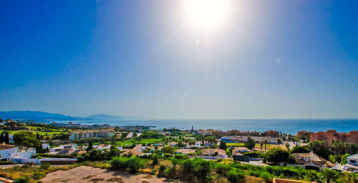 Appartement te koop in La Duquesa | 2 slaapkamers H5125858