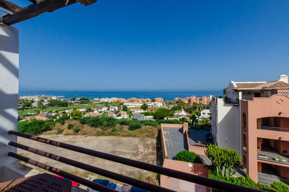 Appartement te koop in La Duquesa | 2 slaapkamers H5125858