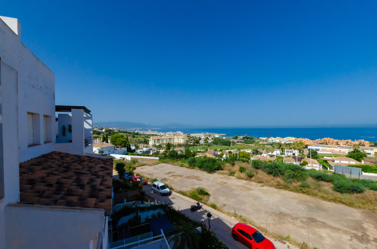 Appartement te koop in La Duquesa | 2 slaapkamers H5125858