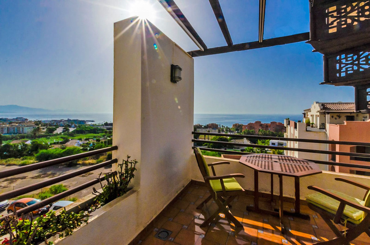 Appartement te koop in La Duquesa | 2 slaapkamers H5125858