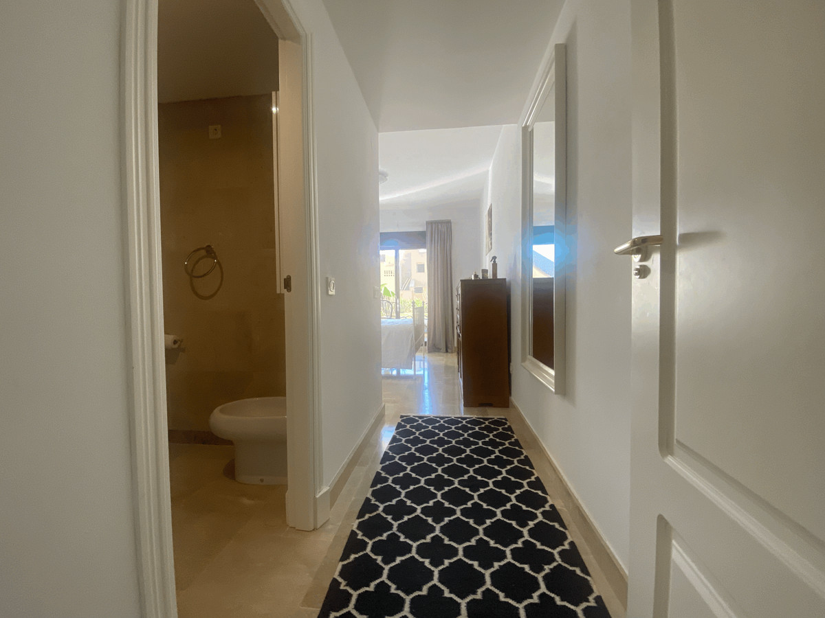 Apartment for sale in La Duquesa | 2 bedrooms H5126287
