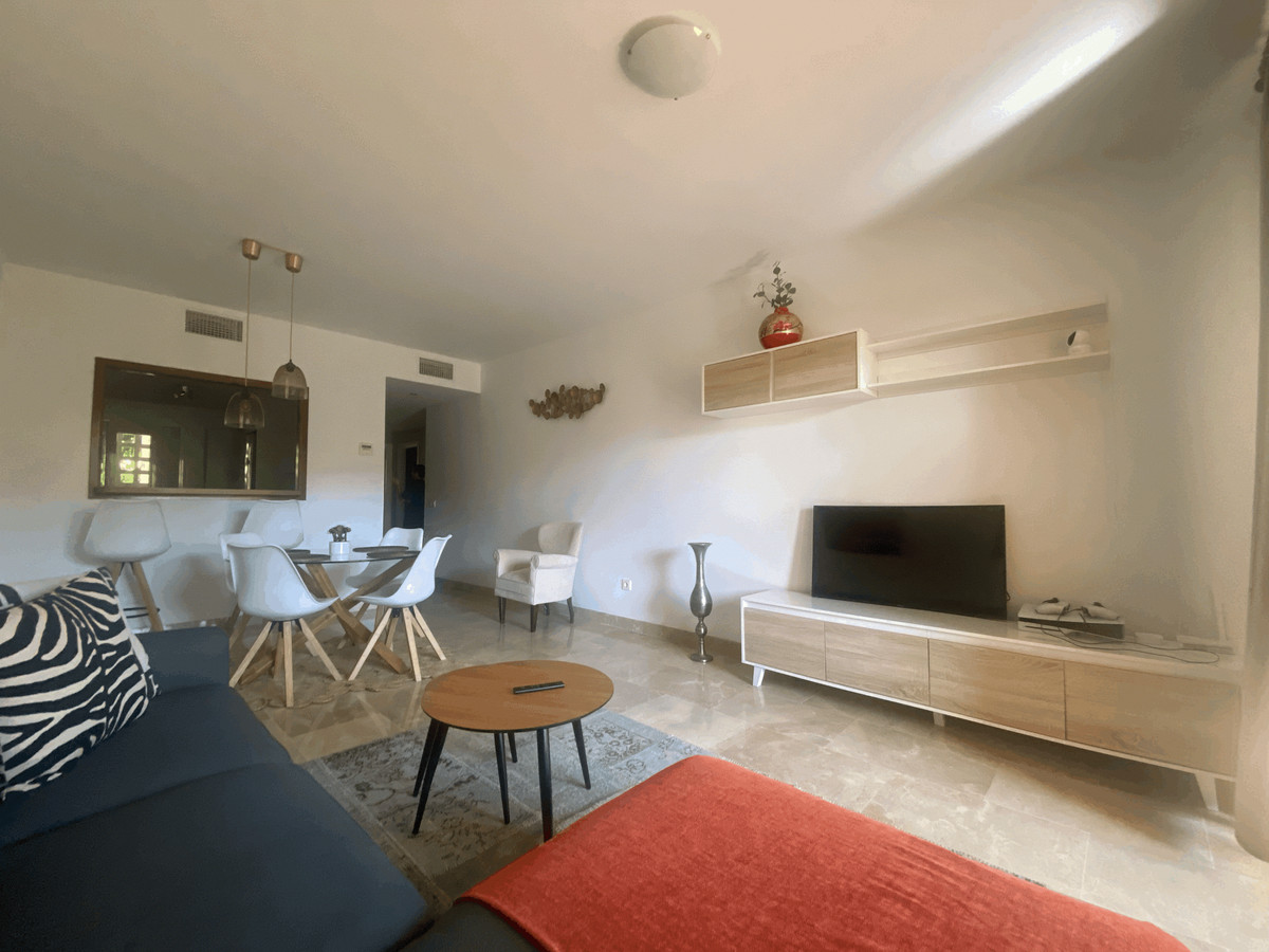 Apartment for sale in La Duquesa | 2 bedrooms H5126287