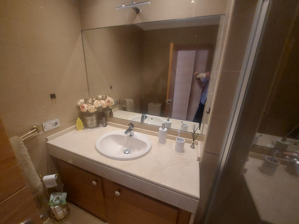 Appartement te koop in La Duquesa | 2 slaapkamers H5126407