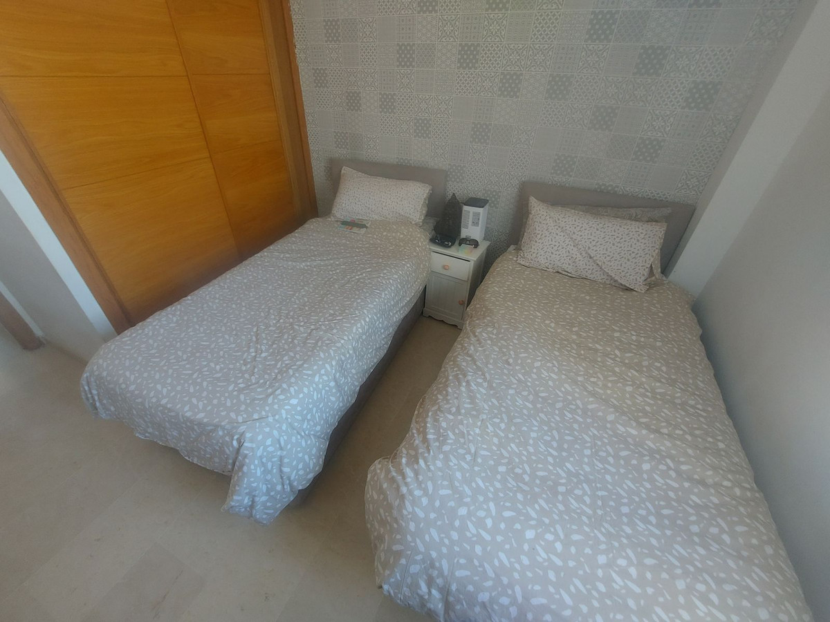 Appartement te koop in La Duquesa | 2 slaapkamers H5126407