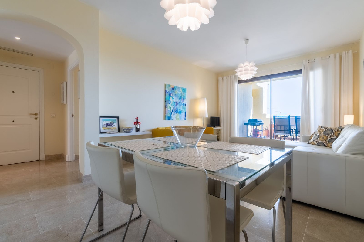 Appartement te koop in La Duquesa | 2 slaapkamers H5132410