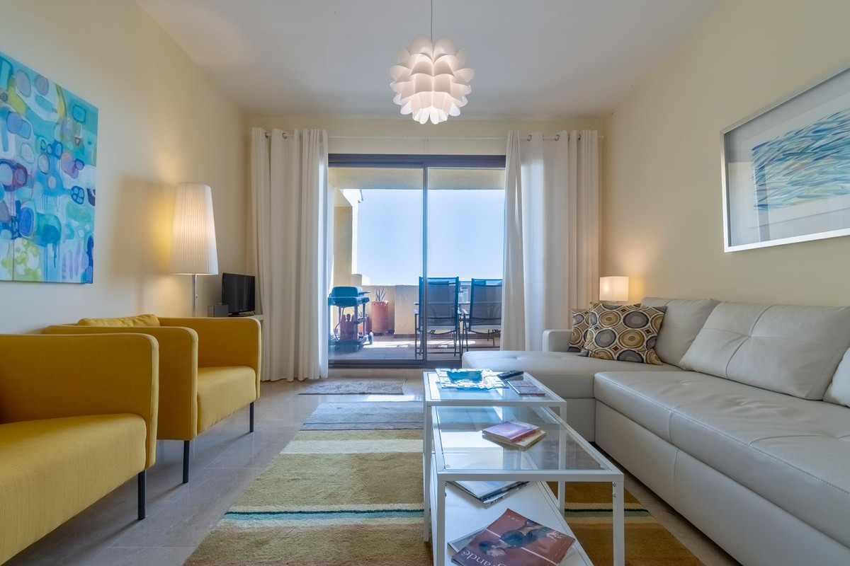 Appartement te koop in La Duquesa | 2 slaapkamers H5132410