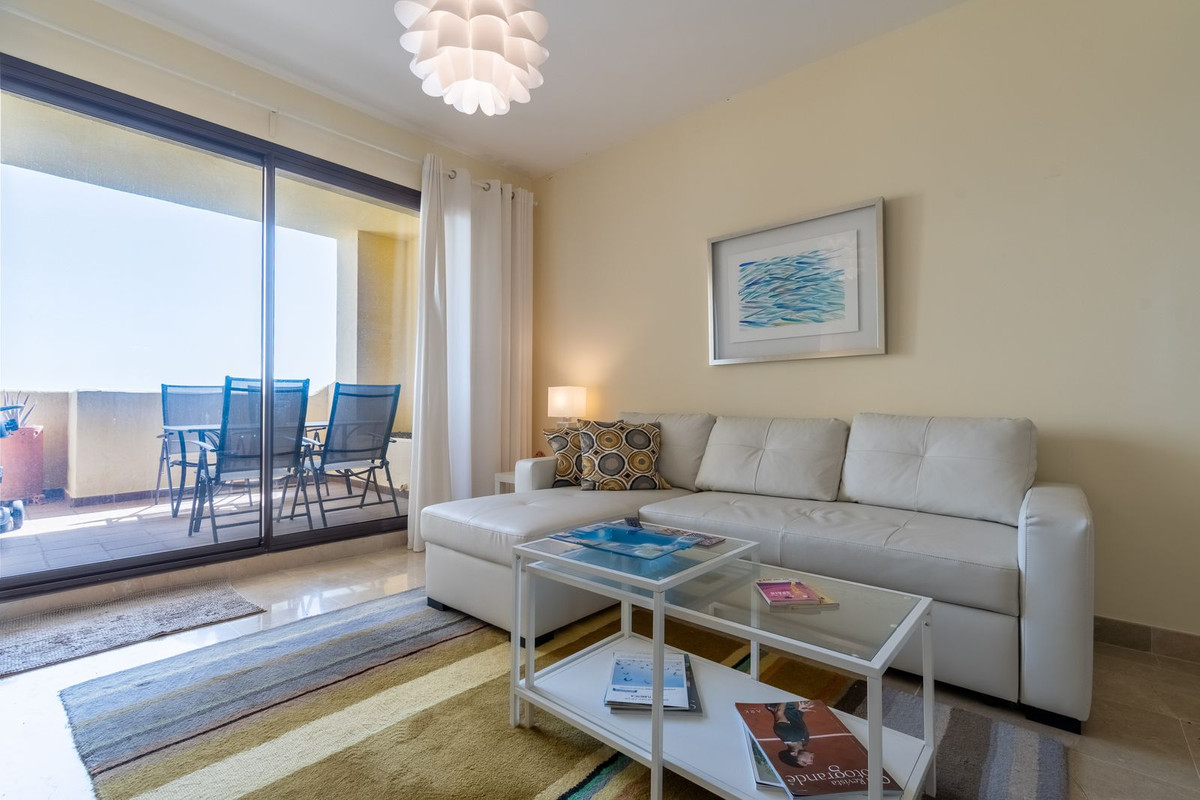 Appartement te koop in La Duquesa | 2 slaapkamers H5132410