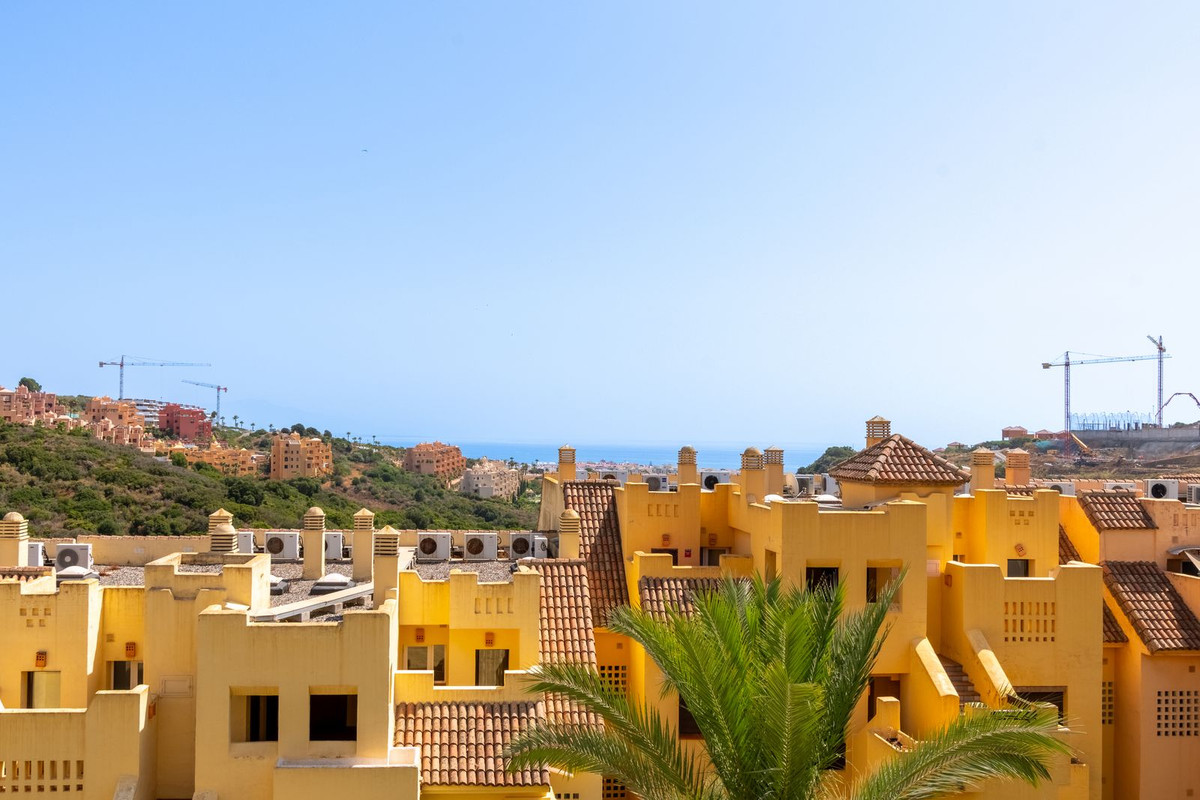Appartement te koop in La Duquesa | 2 slaapkamers H5132410