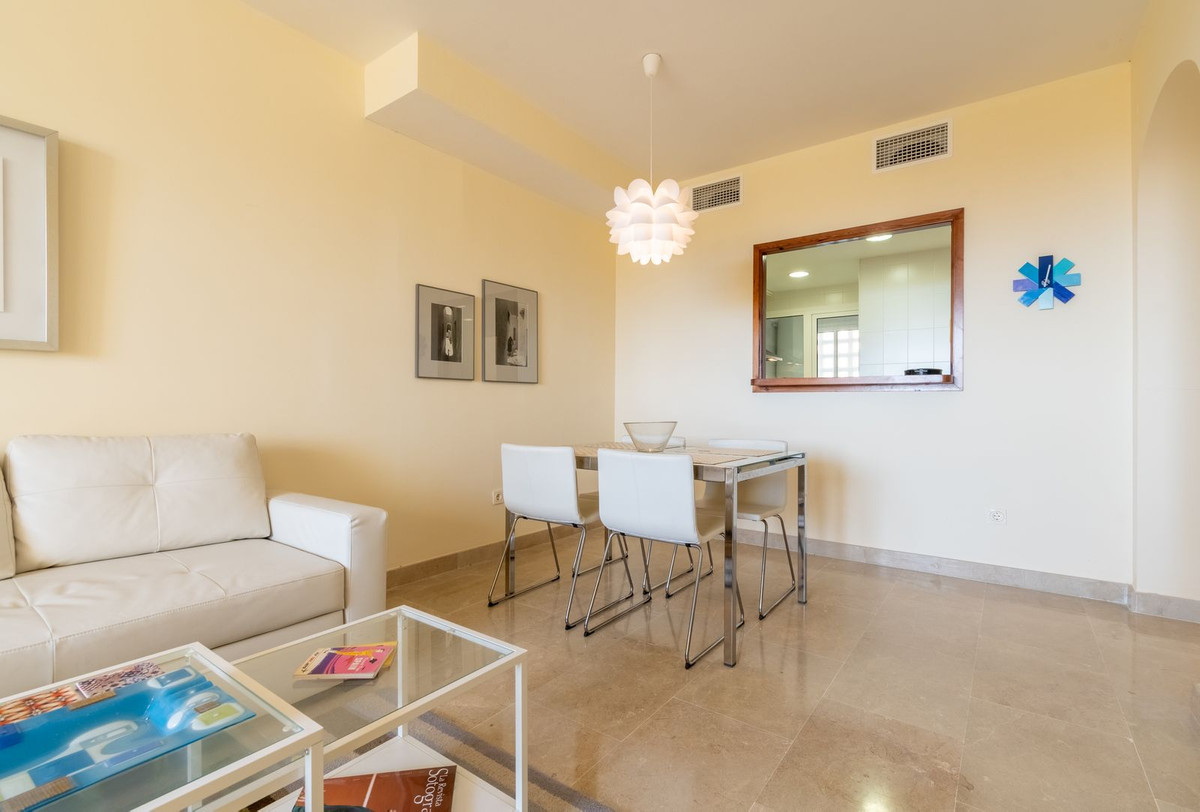 Appartement te koop in La Duquesa | 2 slaapkamers H5132410