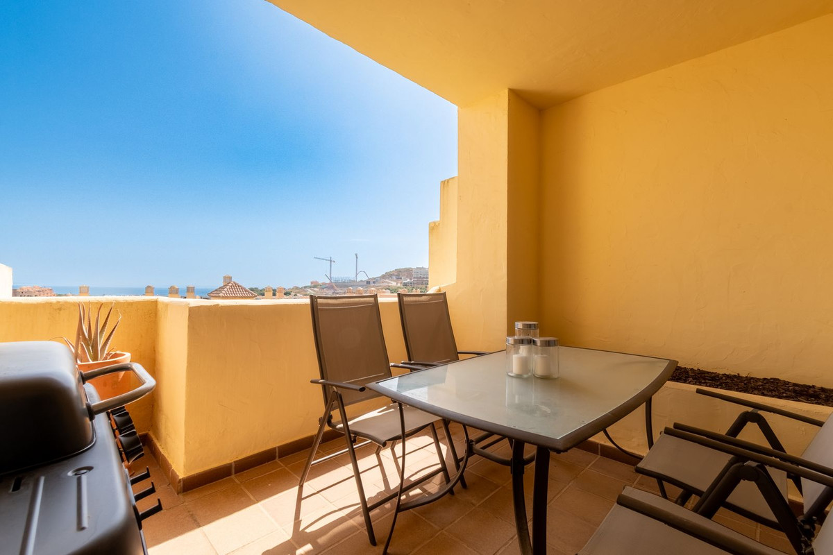 Appartement te koop in La Duquesa | 2 slaapkamers H5132410