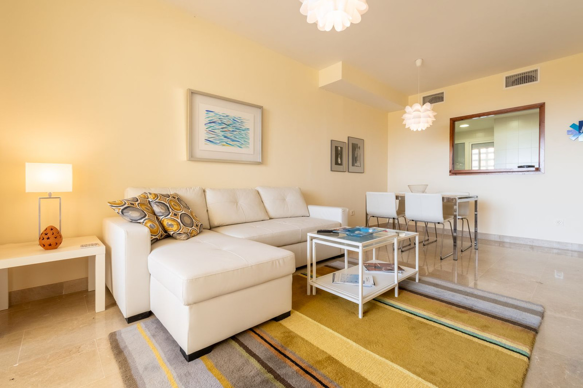 Appartement te koop in La Duquesa | 2 slaapkamers H5132410