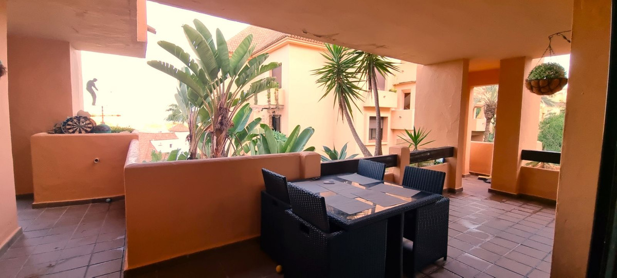 Appartement te koop in La Duquesa | 3 slaapkamers H5133478
