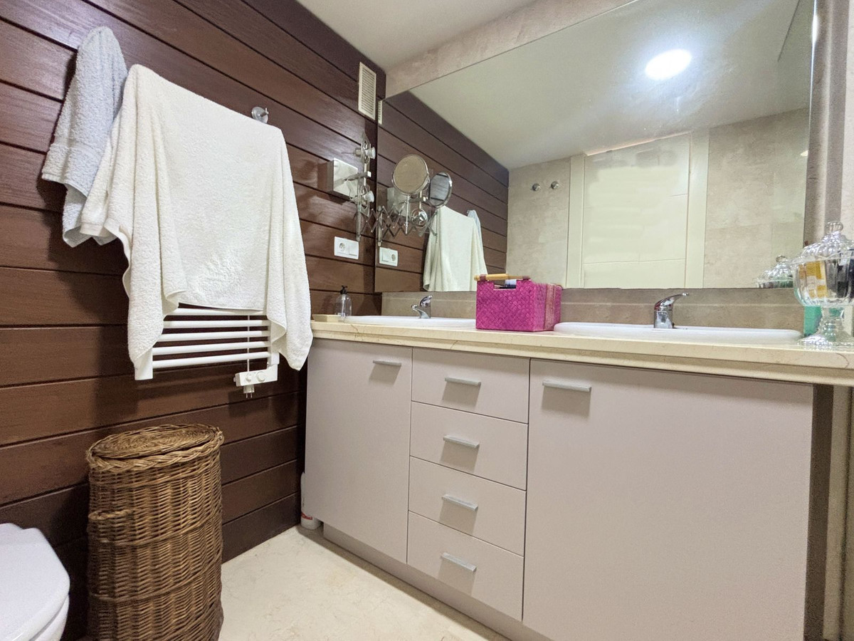 Penthouse te koop in La Duquesa | 3 slaapkamers H5134372