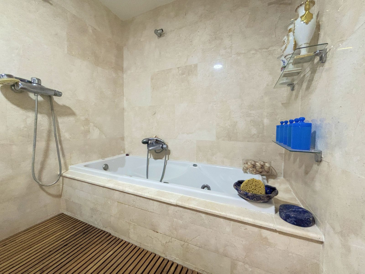 Penthouse te koop in La Duquesa | 3 slaapkamers H5134372