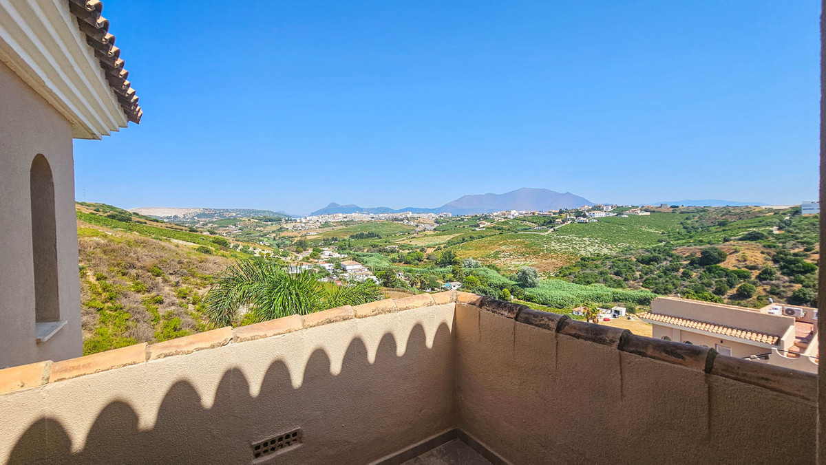 Huis te koop in La Duquesa | 4 slaapkamers H5135917