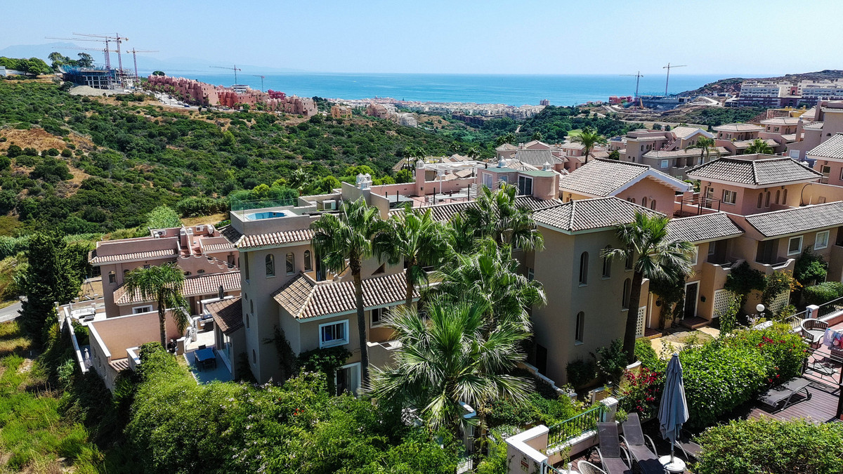 Huis te koop in La Duquesa | 4 slaapkamers H5135917
