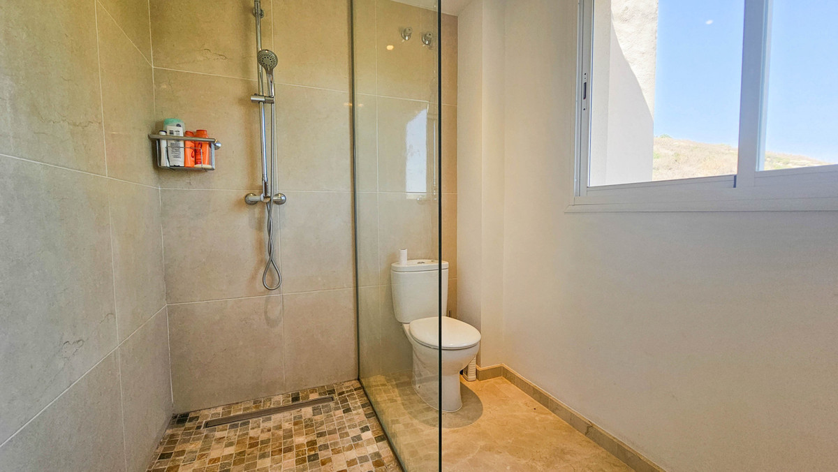 Huis te koop in La Duquesa | 4 slaapkamers H5135917