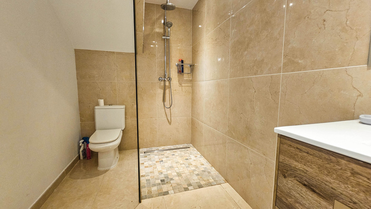 Huis te koop in La Duquesa | 4 slaapkamers H5135917