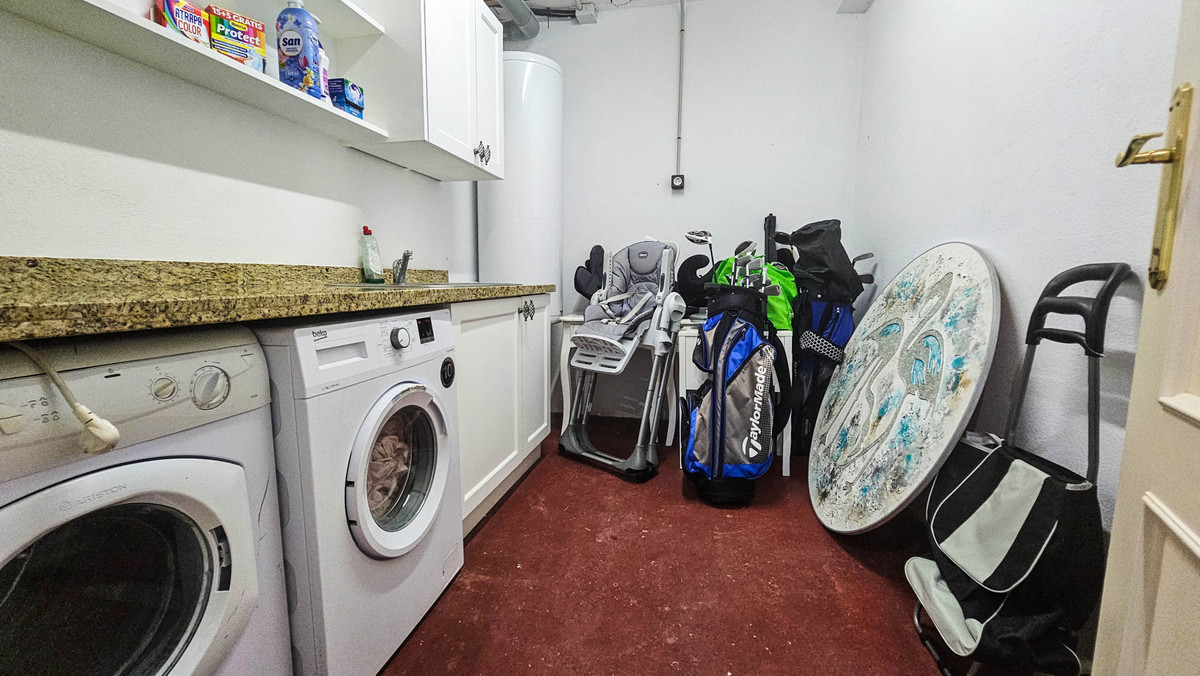 Huis te koop in La Duquesa | 4 slaapkamers H5135917