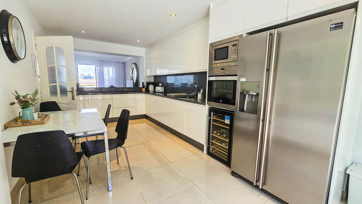Huis te koop in La Duquesa | 4 slaapkamers H5135917