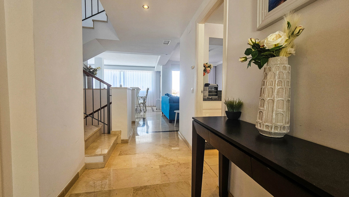 Huis te koop in La Duquesa | 4 slaapkamers H5135917