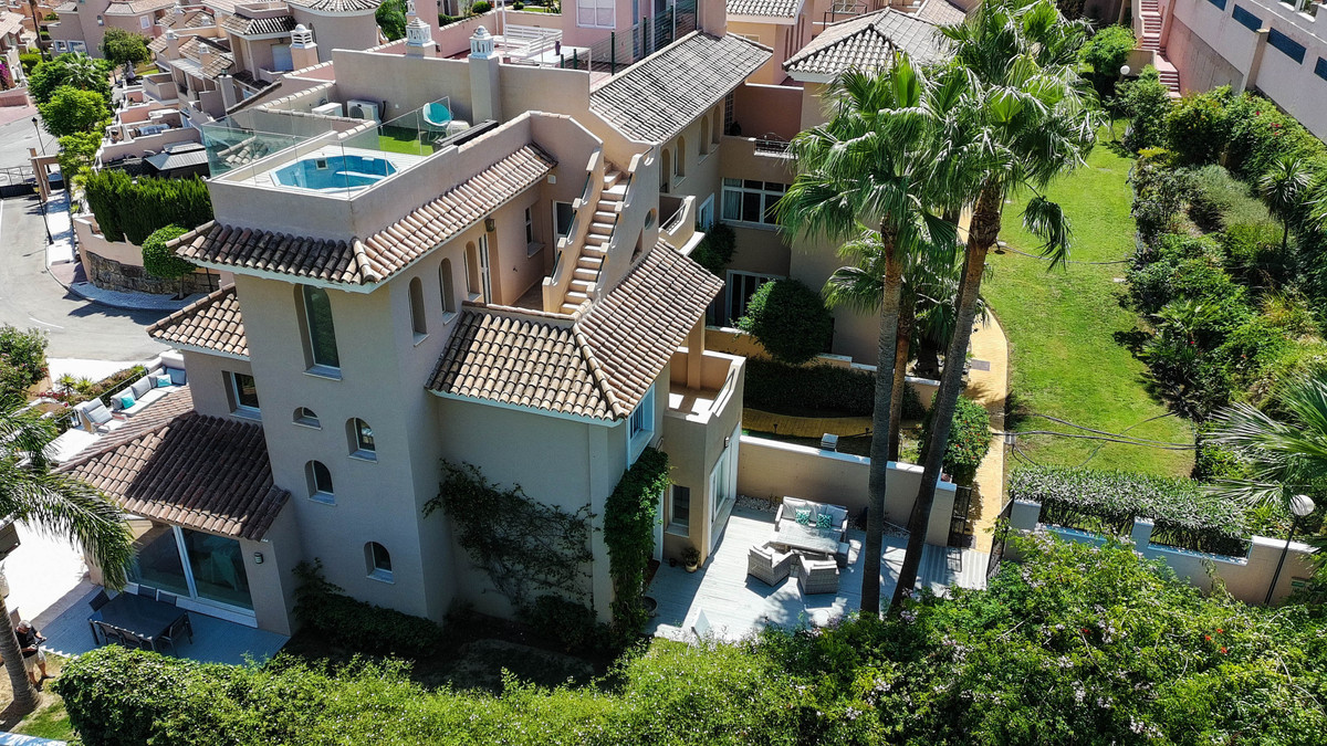 Huis te koop in La Duquesa | 4 slaapkamers H5135917