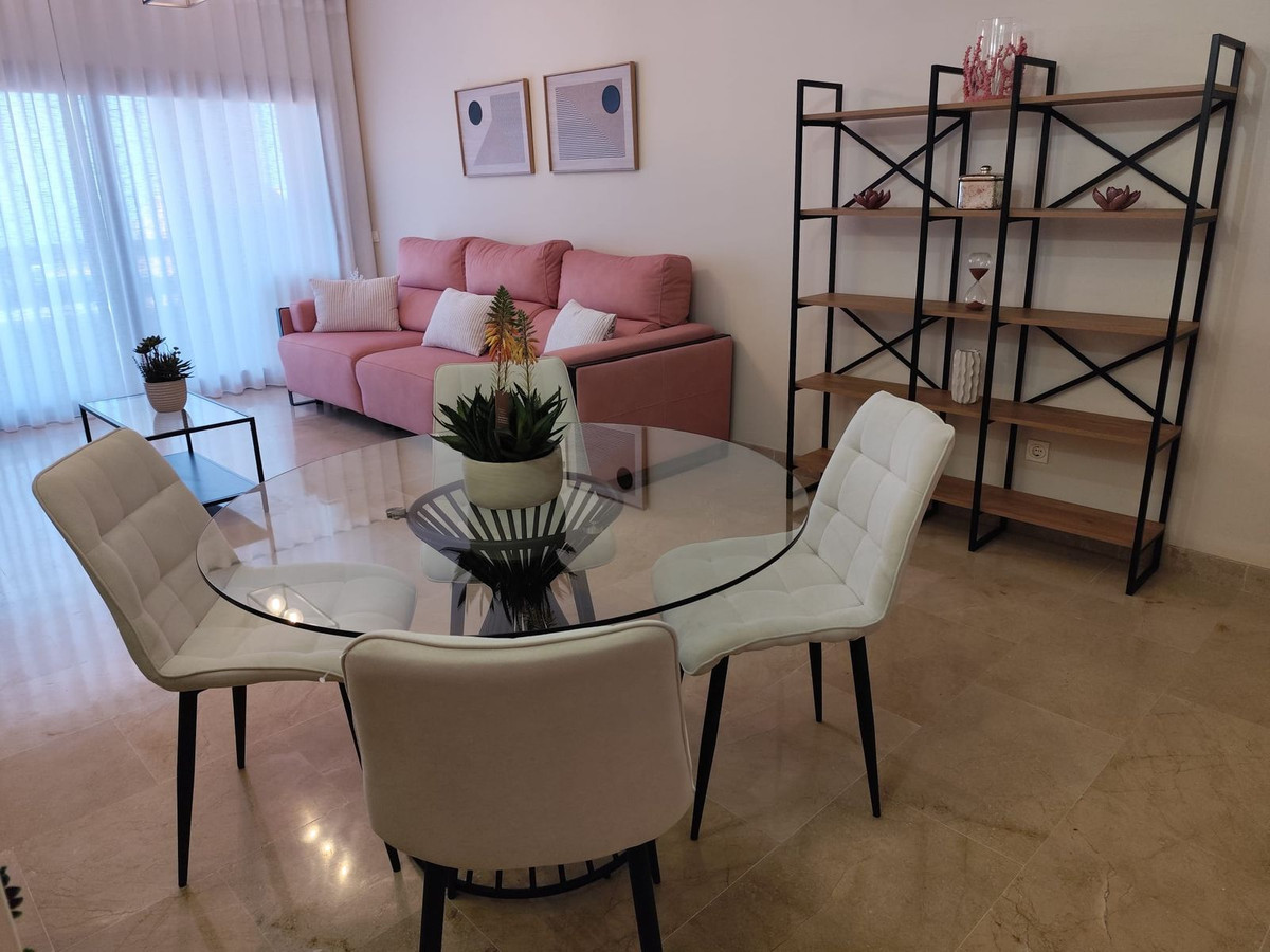 Appartement te koop in La Duquesa | 2 slaapkamers H5138956