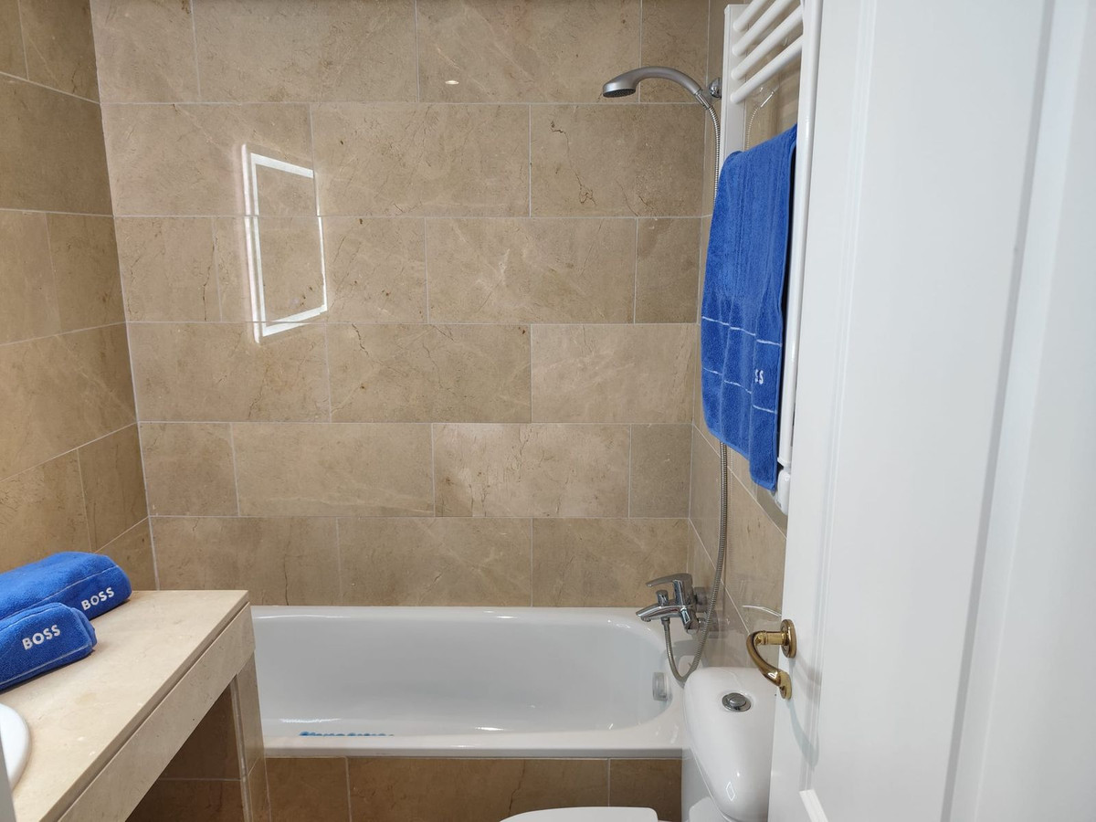 Appartement te koop in La Duquesa | 2 slaapkamers H5138956