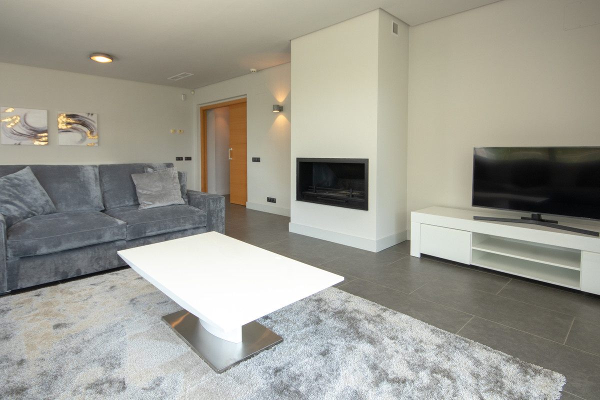 Huis te koop in La Duquesa | 4 slaapkamers H5140969
