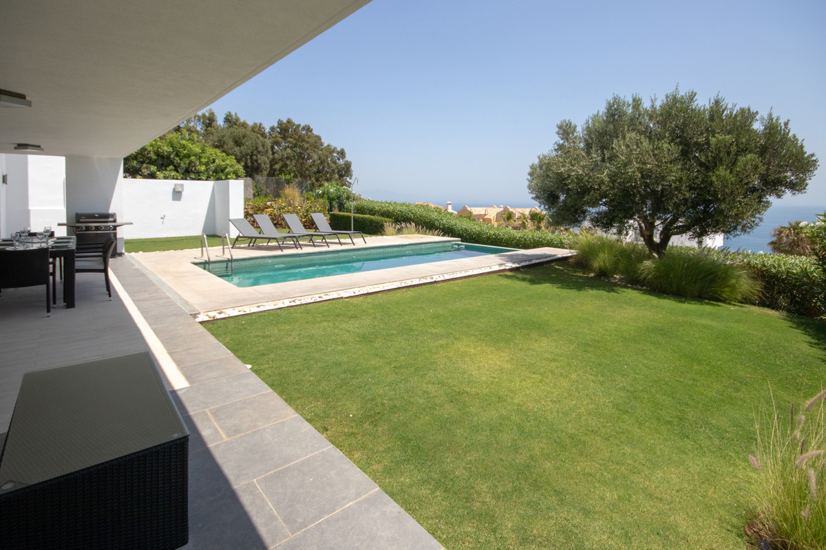 Huis te koop in La Duquesa | 4 slaapkamers H5140969