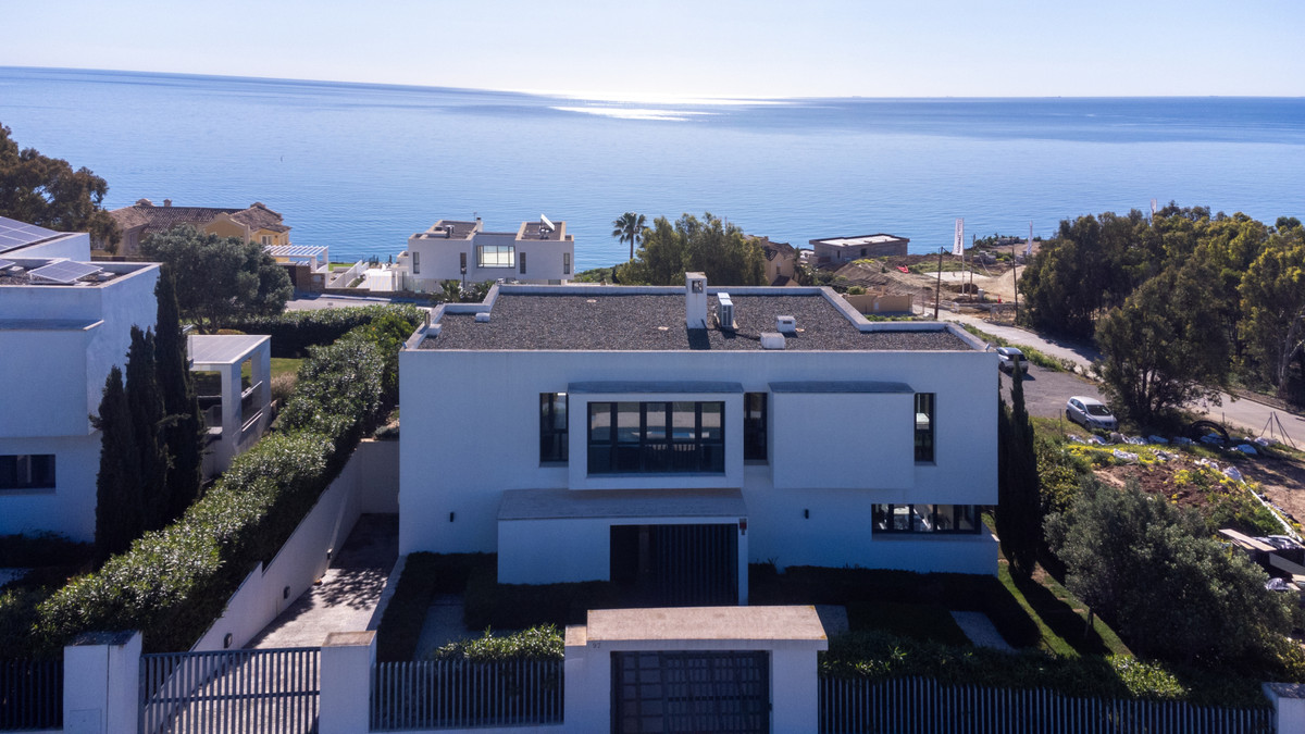 Huis te koop in La Duquesa | 4 slaapkamers H5140969