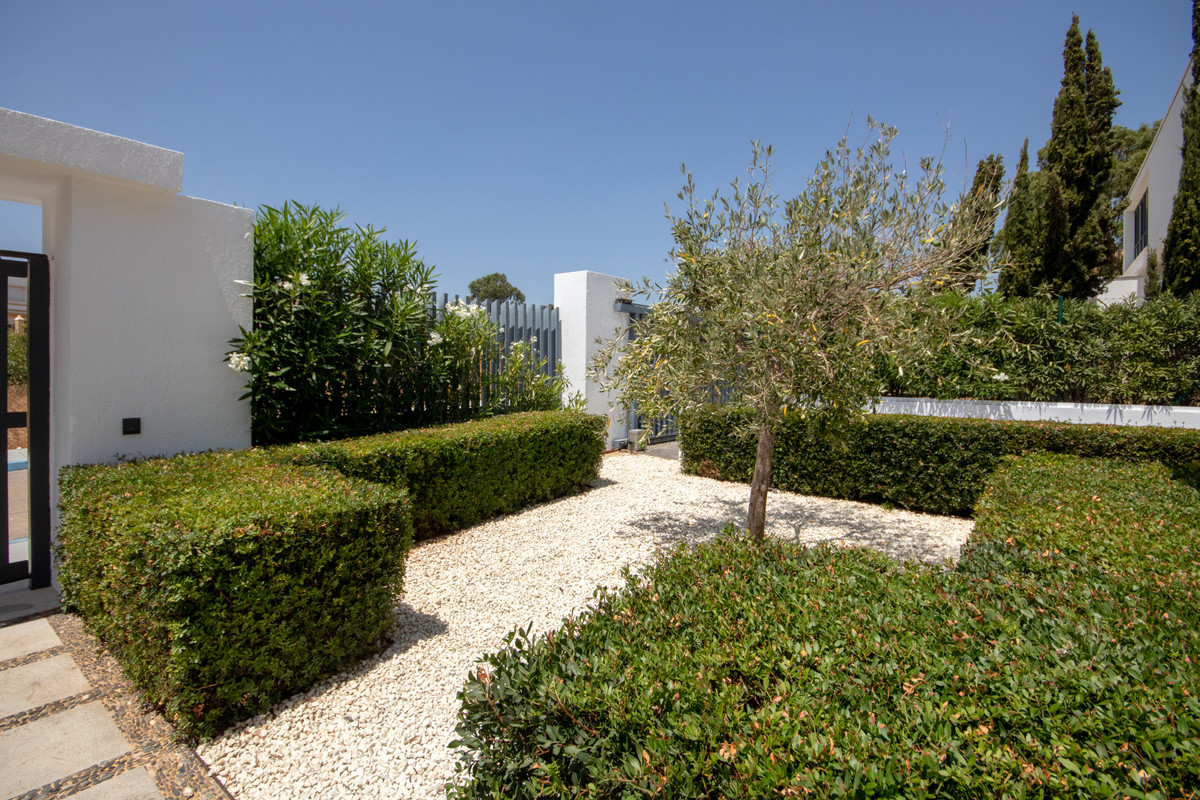 Huis te koop in La Duquesa | 4 slaapkamers H5140969