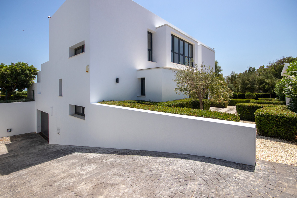 Huis te koop in La Duquesa | 4 slaapkamers H5140969