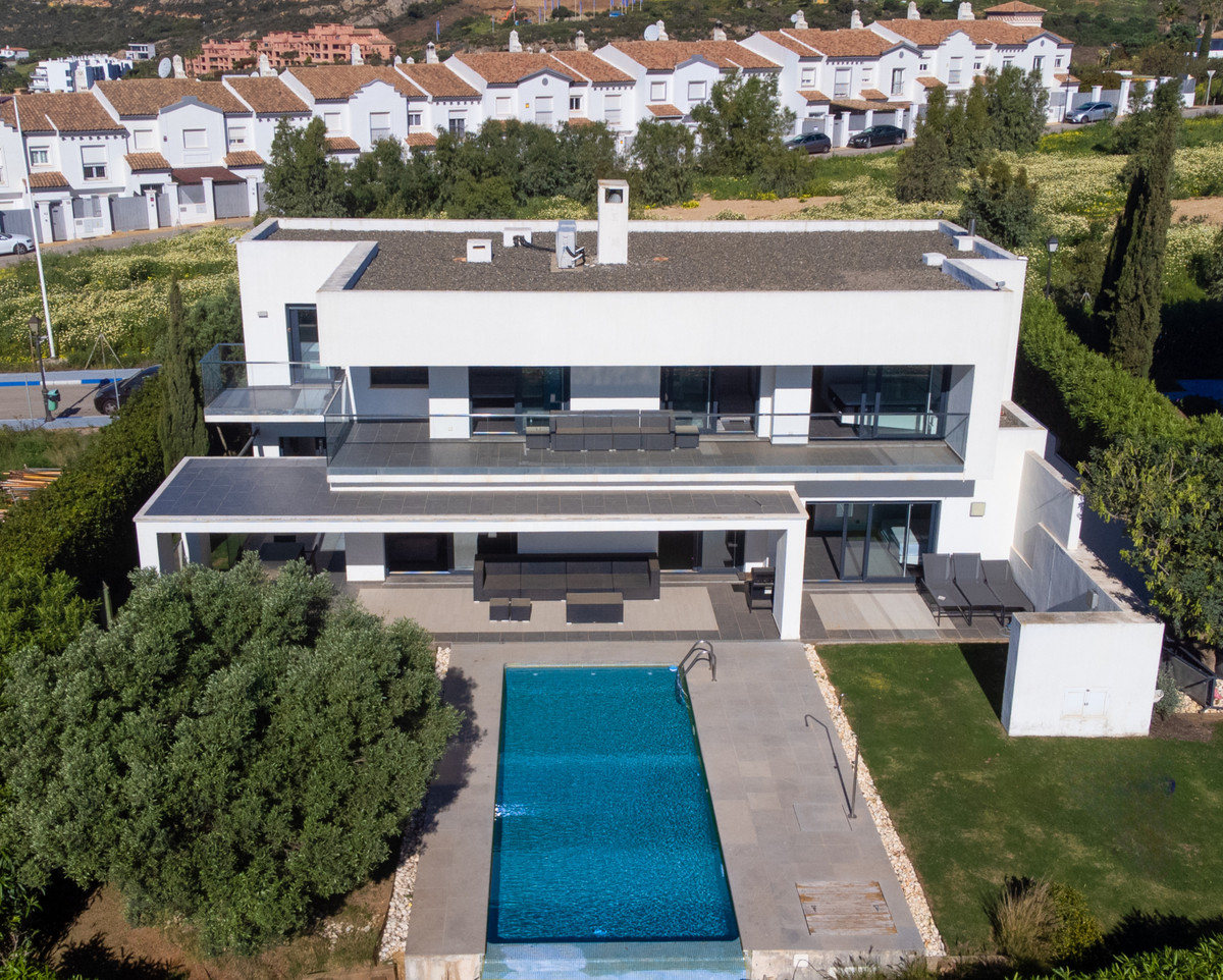 Huis te koop in La Duquesa | 4 slaapkamers H5140969