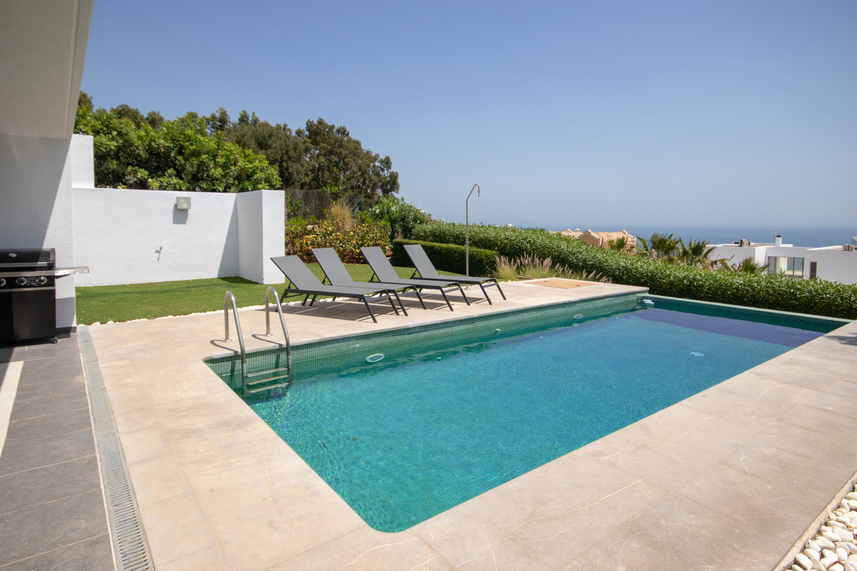 Huis te koop in La Duquesa | 4 slaapkamers H5140969